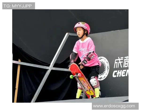 成都极限运动队在世界街舞大赛中的逆袭之路与精彩表现全景回顾 成都极限运动队在世界街舞大赛中的逆袭之路与精彩表现全景回顾