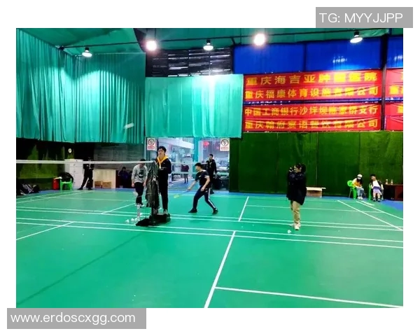 重庆羽毛球队耐力训练揭秘:如何在赛场上持久战斗 重庆羽毛球队耐力训练揭秘:如何在赛场上持久战斗